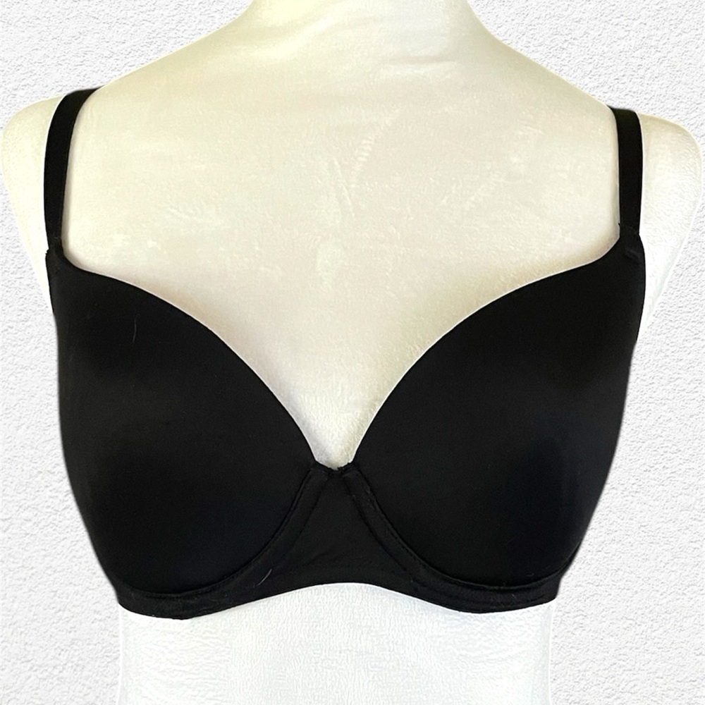 Pink By Victoria’s Secret Wear Everywhere Lightly Lined Bra Sz 32DD Black